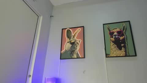 dulce__fiore07 online show from 03/25/26, 12:11