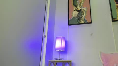 dulce__fiore07 online show from 04/13/26, 12:32