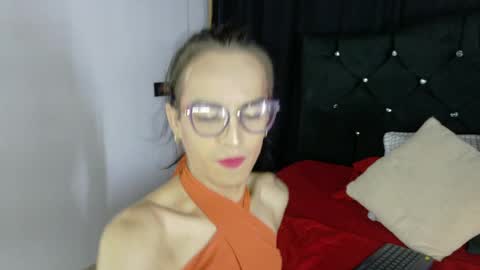 Dulce Alexandra online show from 05/21/26, 12:01