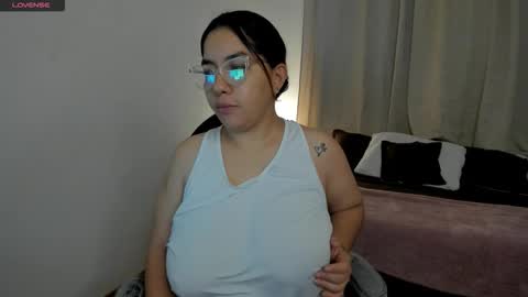 dulce brithany online show from 10/25/25, 11:51