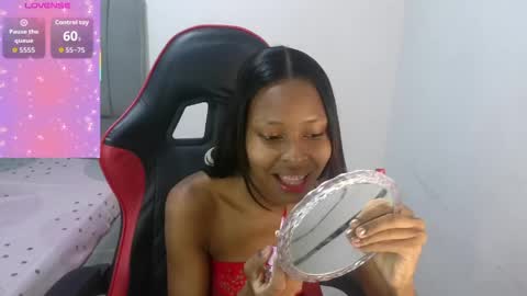 Snapshot of dulce_camx chatting on 05/19/26, 03:57 dulce_camx online show from 05/19/26, 03:57