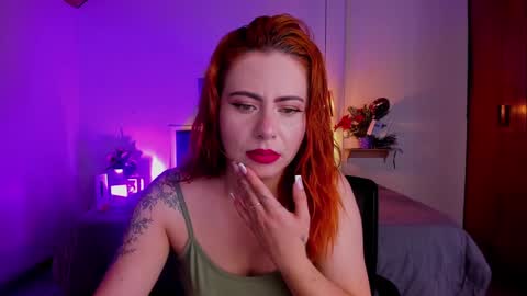 Snapshot of dulce_charlottee chatting on 12/15/24, 04:04 DULCE online show from 12/15/24, 04:04