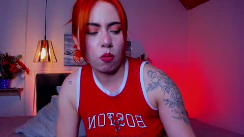 Snapshot of dulce_charlottee chatting on 01/17/25, 08:44 DULCE online show from 01/17/25, 08:44