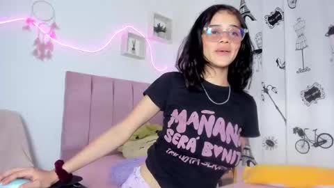 dulce online show from 03/10/26, 03:44