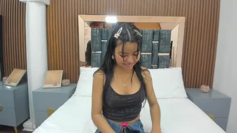 Snapshot of dulce_glamor_ chatting on 05/08/26, 11:26 Dulce online show from 05/08/26, 11:26