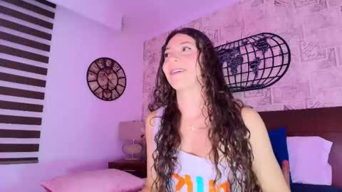 DULCE  online show from 12/22/25, 12:35