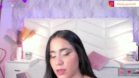Snapshot of dulce_hiil_ chatting on 03/11/25, 10:20 Monday 5-2 am From Tuesday to Friday5-1 am Colombia time online show from 03/11/25, 10:20