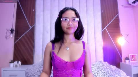 Snapshot of dulce_holy chatting on 06/04/26, 04:29 DULCE HOLY online show from 06/04/26, 04:29