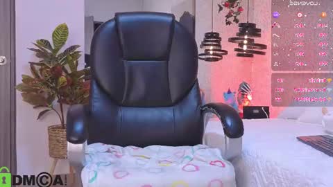 Snapshot of dulce_isabel_ chatting on 07/07/26, 06:47 dulce_isabel_ online show from 07/07/26, 06:47