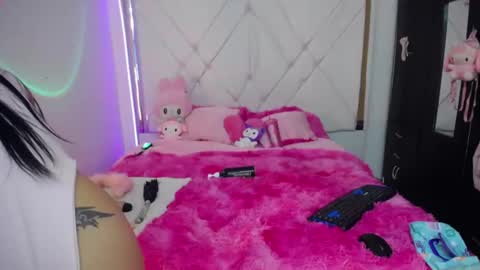 Snapshot of dulce_kiy chatting on 10/15/25, 05:40 dulce_kiy online show from 10/15/25, 05:40