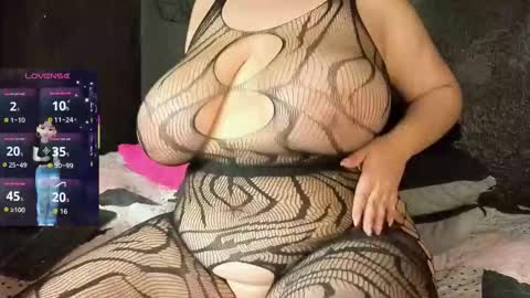 Snapshot of dulce_lf chatting on 09/23/25, 04:48 DULCE LF online show from 09/23/25, 04:48