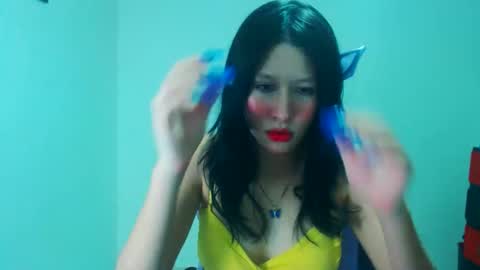 dulce_mauren online show from 12/02/25, 06:30