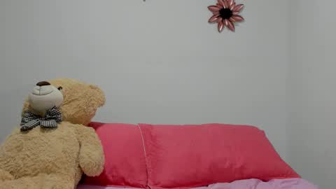 Dulce  online show from 12/05/24, 04:44
