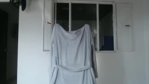 dulceisabellax online show from 01/16/25, 08:57