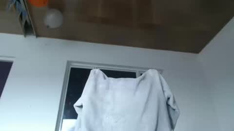 dulceisabellax online show from 02/27/25, 06:42