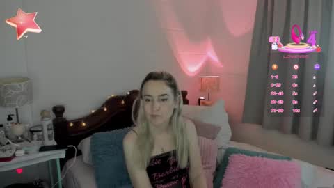 Snapshot of dulcejulia chatting on 11/24/25, 07:13 Sweetnina online show from 11/24/25, 07:13