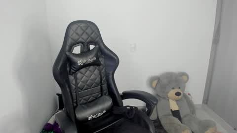 dulcekim_dj online show from 01/07/25, 03:33