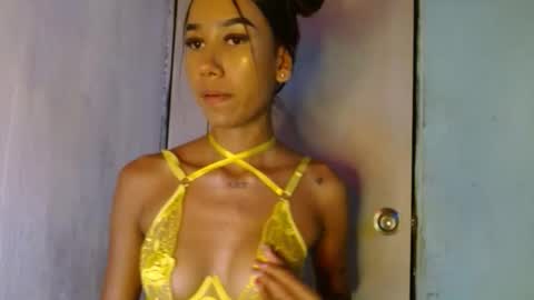 dulcelatina222 online show from 03/20/26, 05:12