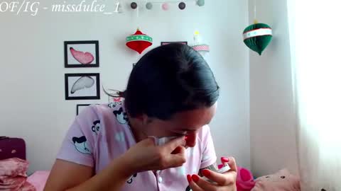 Dulce online show from 12/20/25, 08:38