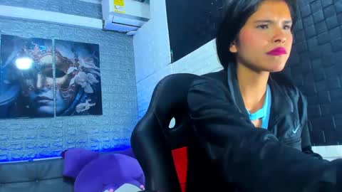 Snapshot of dulcemystery chatting on 10/07/25, 03:20 dulcemystery online show from 10/07/25, 03:20