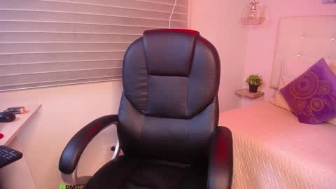 Dulce Rose online show from 02/24/25, 11:52