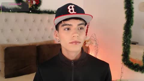 Dulcey online show from 12/14/25, 04:29