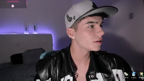 Dulcey online show from 04/22/26, 10:50