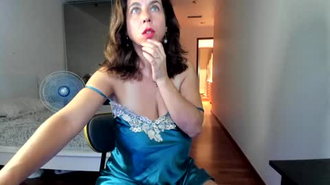 dulceyjohn online show from 09/14/25, 04:44