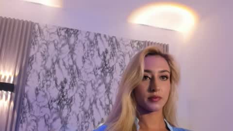 Snapshot of dulcinea_2 chatting on 10/07/25, 08:06 dulcinea 2 online show from 10/07/25, 08:06