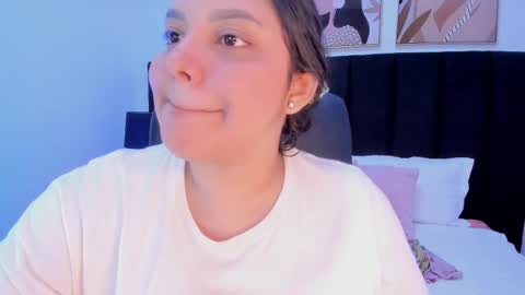 Dulce online show from 02/16/26, 07:32