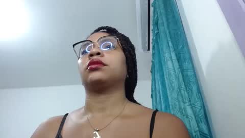 Dulse Diosa online show from 02/17/25, 02:15