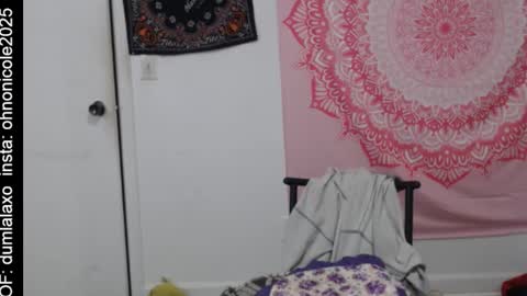 the only advantage you have over me is that u can kiss my ass and i cant  online show from 02/19/26, 10:50