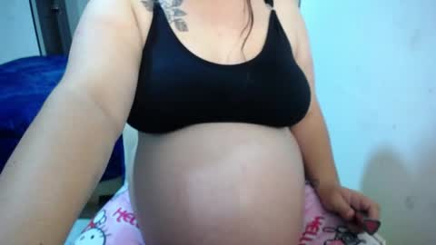 Nicole   online show from 05/19/26, 04:30