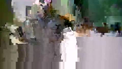 Snapshot of dumout33 chatting on 12/29/24, 06:05 Sergio online show from 12/29/24, 06:05