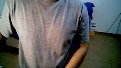 Snapshot of dumout33 chatting on 03/01/26, 09:39 Sergio online show from 03/01/26, 09:39