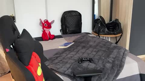 Duncan Collins online show from 03/06/25, 11:47