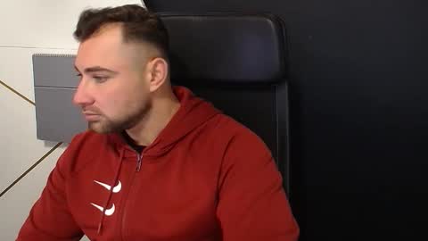 Snapshot of duncanstones chatting on 10/29/25, 05:53 DuncanStone online show from 10/29/25, 05:53