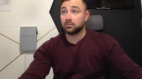 Snapshot of duncanstones chatting on 11/26/25, 05:52 DuncanStone online show from 11/26/25, 05:52