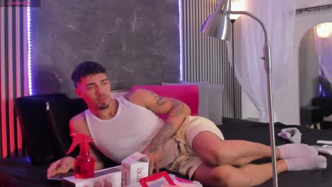 Duriel online show from 02/08/25, 12:39