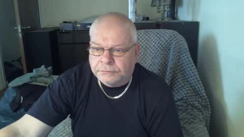 Snapshot of durk55 chatting on 02/24/26, 10:24 durk55 online show from 02/24/26, 10:24