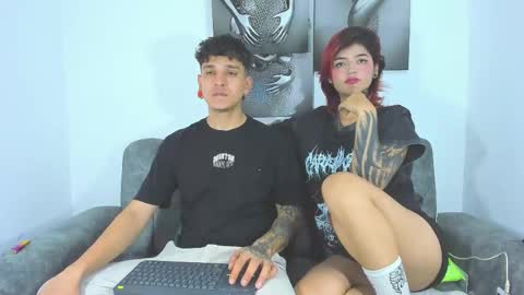 Nicolle y Julian online show from 02/17/26, 04:53