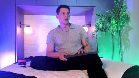 Dustin Sonne online show from 01/09/26, 03:31