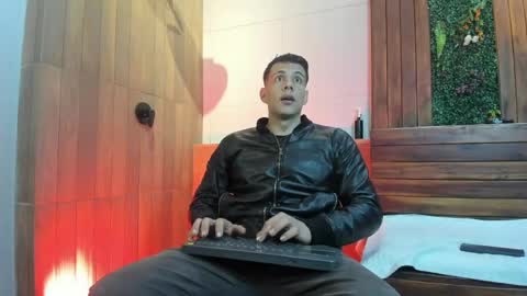 Dustin Sonne online show from 04/16/26, 03:40