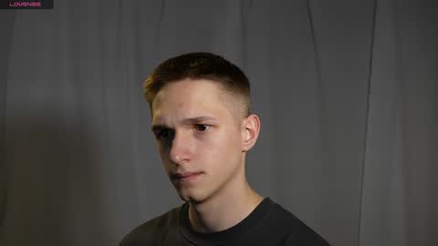 Dustyn online show from 12/27/24, 08:28