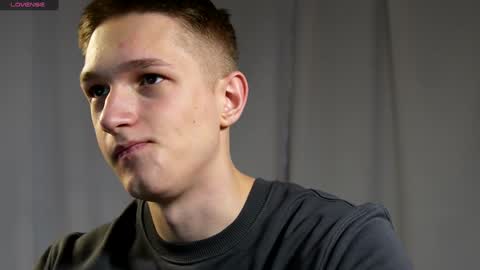 Dustyn online show from 12/28/24, 03:26