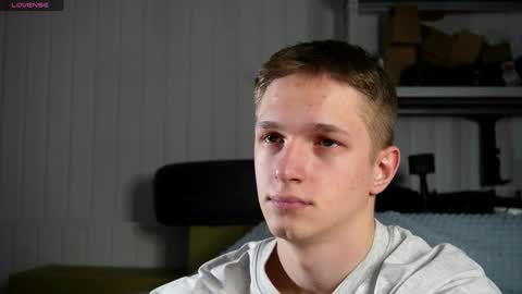 Dustyn online show from 02/06/25, 02:26