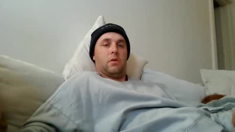 Snapshot of dustyroy09 chatting on 05/21/26, 06:42 dustyroy09 online show from 05/21/26, 06:42