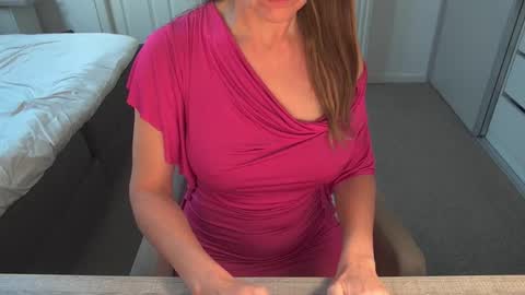 Ambertje040 online show from 11/11/25, 08:47