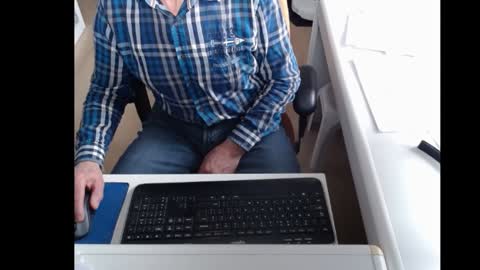 dutchpornking2 online show from 02/06/25, 12:05