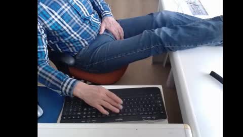 dutchpornking2 online show from 03/07/25, 08:45